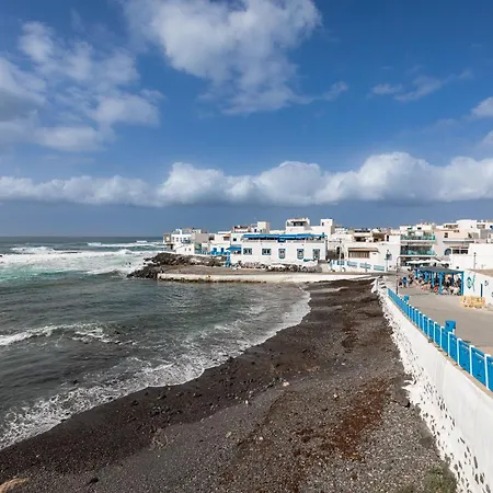 Star By Nicolet Cotillo